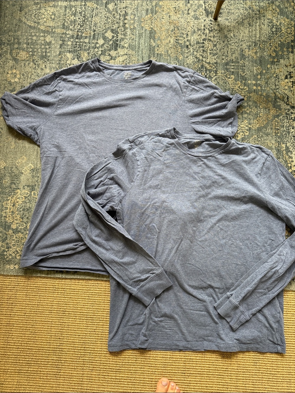 j Crew Men's Long Sleeve and Short Sleeve Crewneck Tees - heathered blue XL tall
